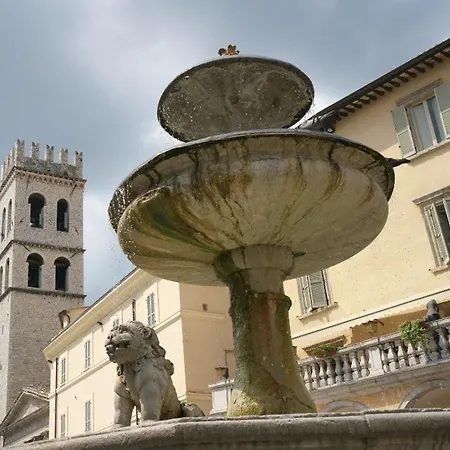 Nonnamilde * Assisi